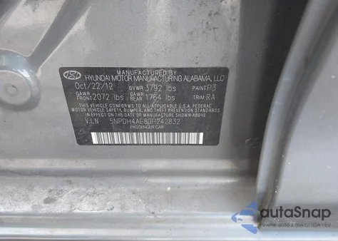 2013 Hyundai Elantra Limited from USA, damaged, VIN 5NPDH4AE8DH242832